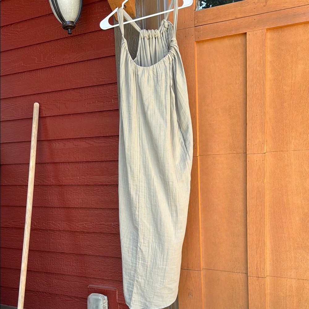 Old Navy Cream Maxi Dress